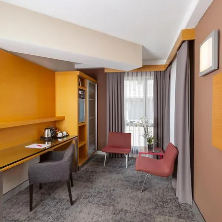 Hotel Nippon 4*