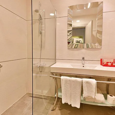 Ramada Plaza Atakoy Hotel