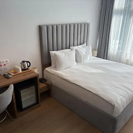 Business Life Guenesli Hotel 3*