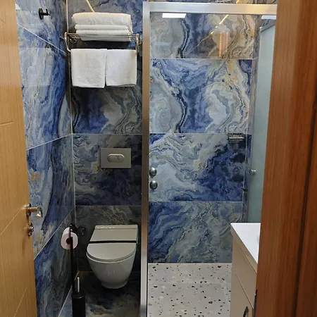 Hotel Devman 2*