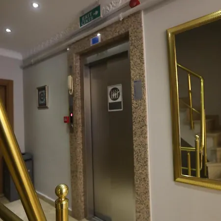 Hotel Zendy 2*