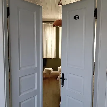 Bed and breakfast Yoga Butik