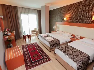 Grand Avcilar