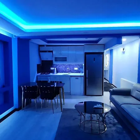 The Relax House's * Istanbul