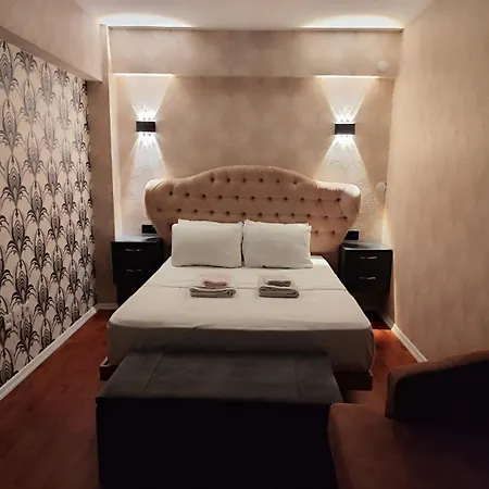The Relax House's * Istanbul