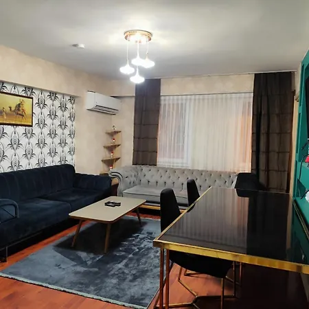 The Relax House's * Istanbul
