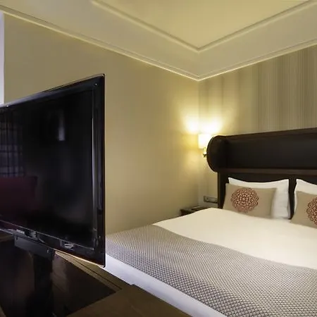 Otel Titanic Comfort Sisli 3*