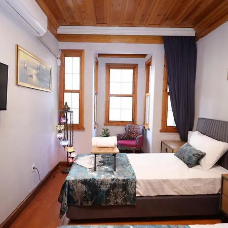 Hotel The Trip Anex 3*