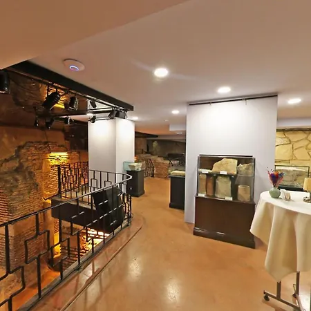 Otel Antik