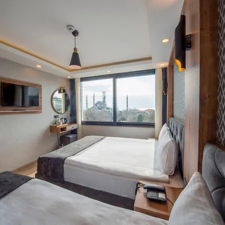 Hotel World Heritage Center 2*
