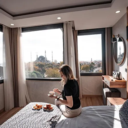 Hotel World Heritage Center 2*