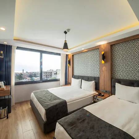 Hotel World Heritage Center 2*