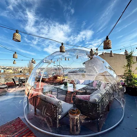 Waterfront By The Tram - Terrace With Dome & Golden Horn View In Fatih Lägenhet *