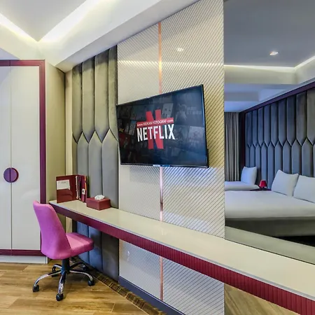 Heaven Premium Restaurant & Airport Shuttle Hotel Arnavutkoy