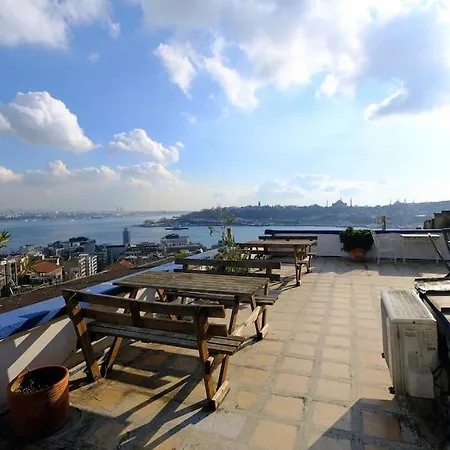 Entire With Amazing Seaview Terrace Near Galata Tower Aparthotel
