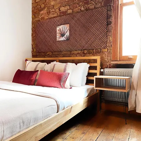 Entire With Amazing Seaview Terrace Near Galata Tower *