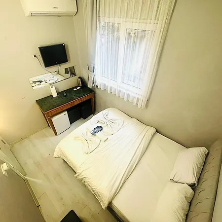 Taksim Pera Centre House Hotel *