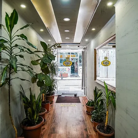 Hotel Sahra