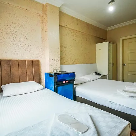 Hotel Sahra 3*