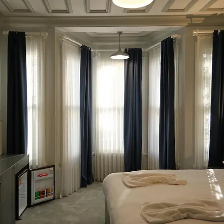 Hotel Lighthouse