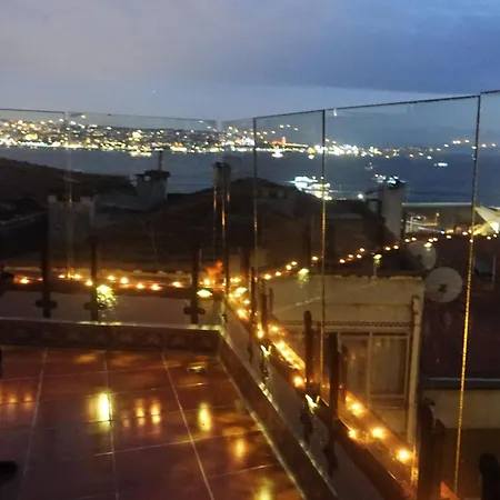 Bosphorus View-airport Shutle-high Speed Wifi-private Parking Apartmán *