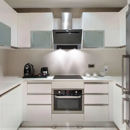 Wyndham Grand Levent & Conference Center Ξενοδοχείο 5*