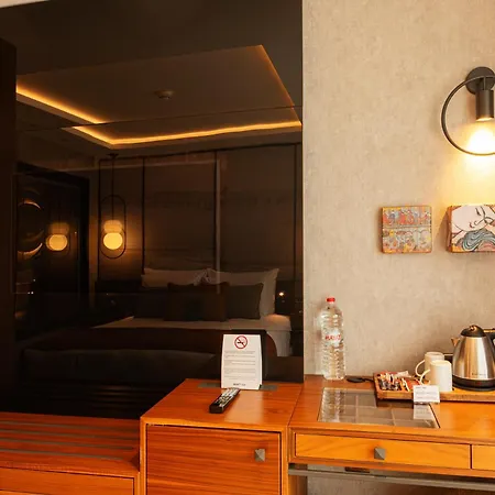 Levni Premium Old Hotel