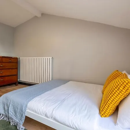 Villa Private Fourlex House With Location Istanbul
