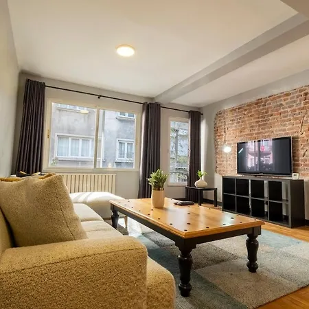 Private Fourlex House With Location Istanbul