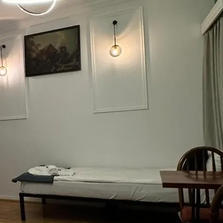 Nevana Hotel