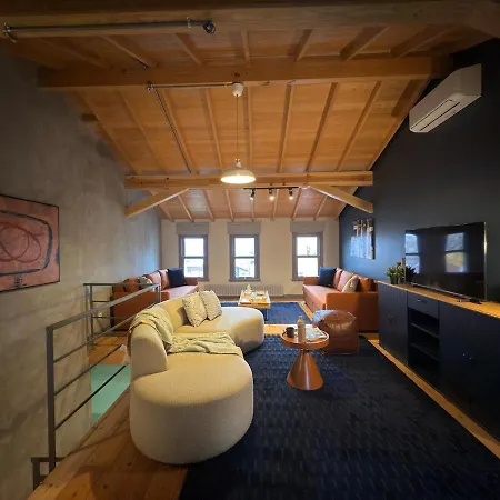 Stunning Private House In Balat Apartment *