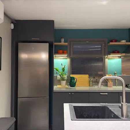 Stunning Private House In Balat Istanbul