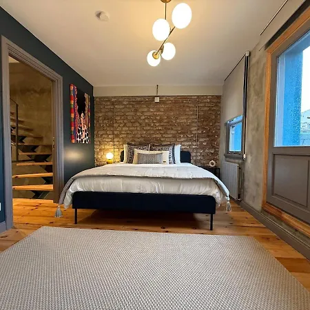 Stunning Private House In Balat Apartment *
