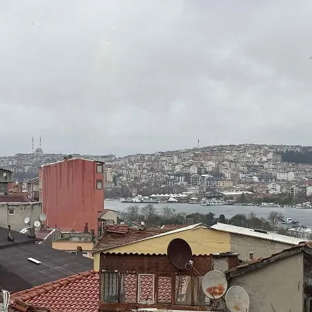 Stunning Private House In Balat Apartment *