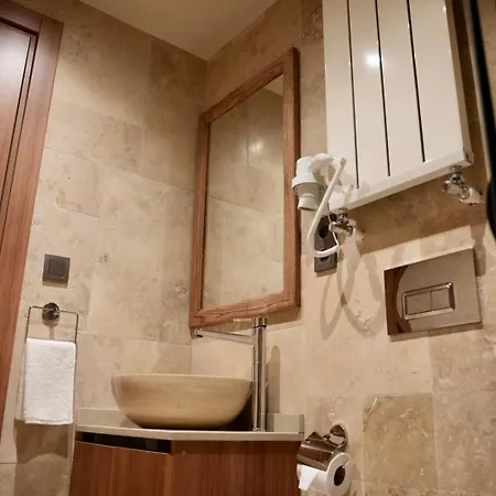 Khalkedon Apartmanhotel *