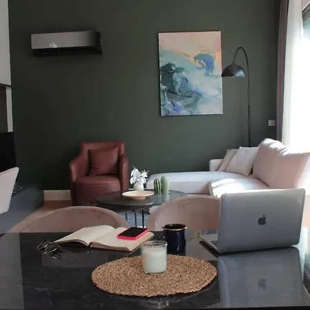 Sunlit Serenity Designer's Dream Istambul