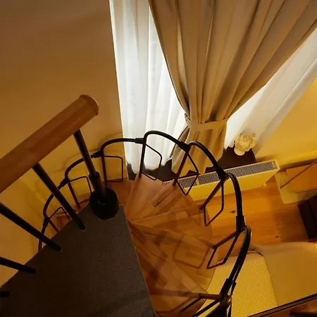 Spacious 3br W Elevator&ac In Taksim * 이스탄불