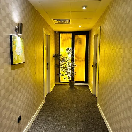 Tempo 4levent Hotel 3*