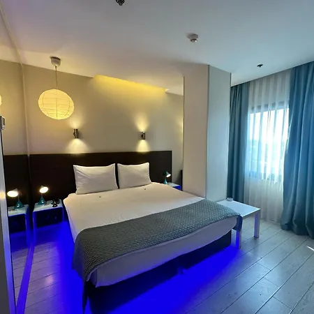 Tempo 4levent Hotel 3*