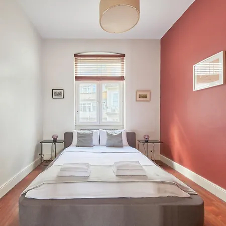 Beautiful Restored Historical In Galata Apartment *