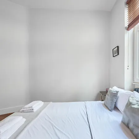 Apartment Beautiful Restored Historical In Galata *