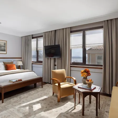 Armada Old City Hotel