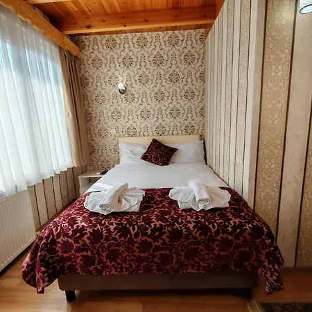 Sirkeci Emek Hotel 2*