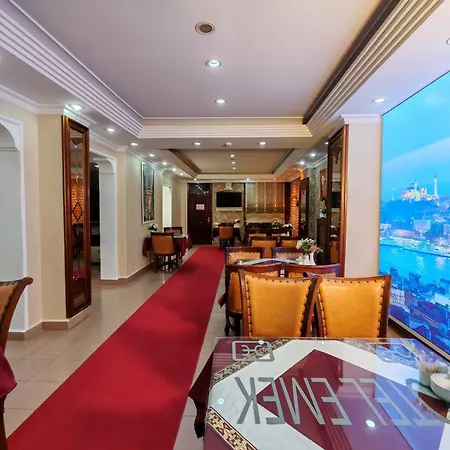 Sirkeci Emek Hotel 2*