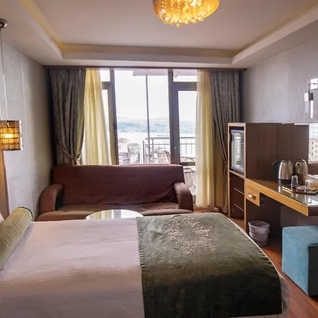 Grand Star Bosphorus & 4*