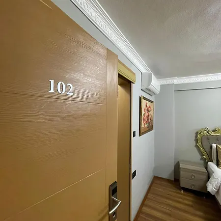 Kadikoey Eliana Istanbul