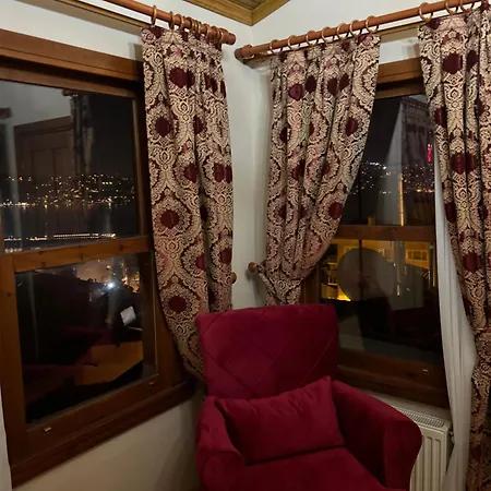 Triplex With Sea View Campsite Istanbul