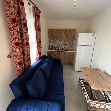 Triplex With Sea View *
