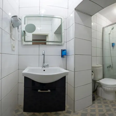 Butterfly House Apartmanhotel 2*
