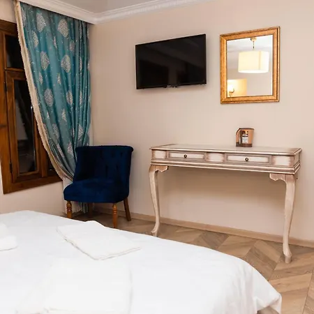 Mirapartotel Ξενοδοχείο *